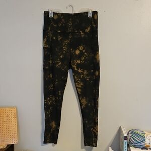 Black and Brown Tie-Dye Leggings/Workout Pant. 1X.